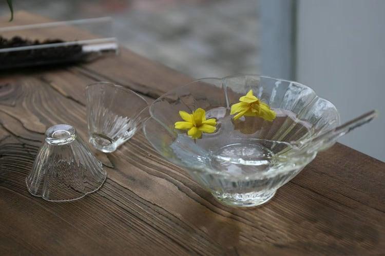 Japanese High Temperature Resistant Flower-shaped Glass Tea Bowl & Spoon Set | Chawan Set - mokupark.com