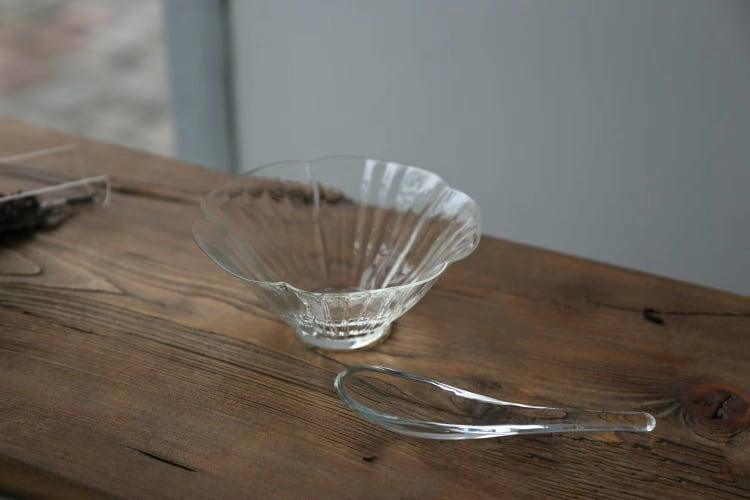 Japanese High Temperature Resistant Flower-shaped Glass Tea Bowl & Spoon Set | Chawan Set - mokupark.com